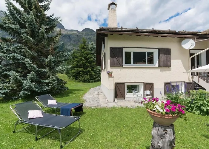 Σπίτι διακοπών Chesa Lagrev 1