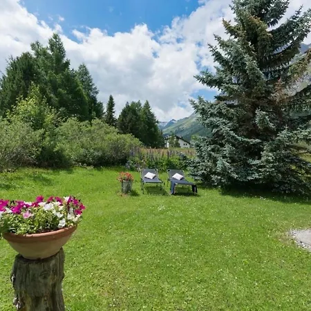 Chesa Lagrev 1 Sils Maria